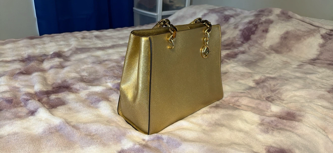 Michael Kors Gold Tote Bag - photo 4