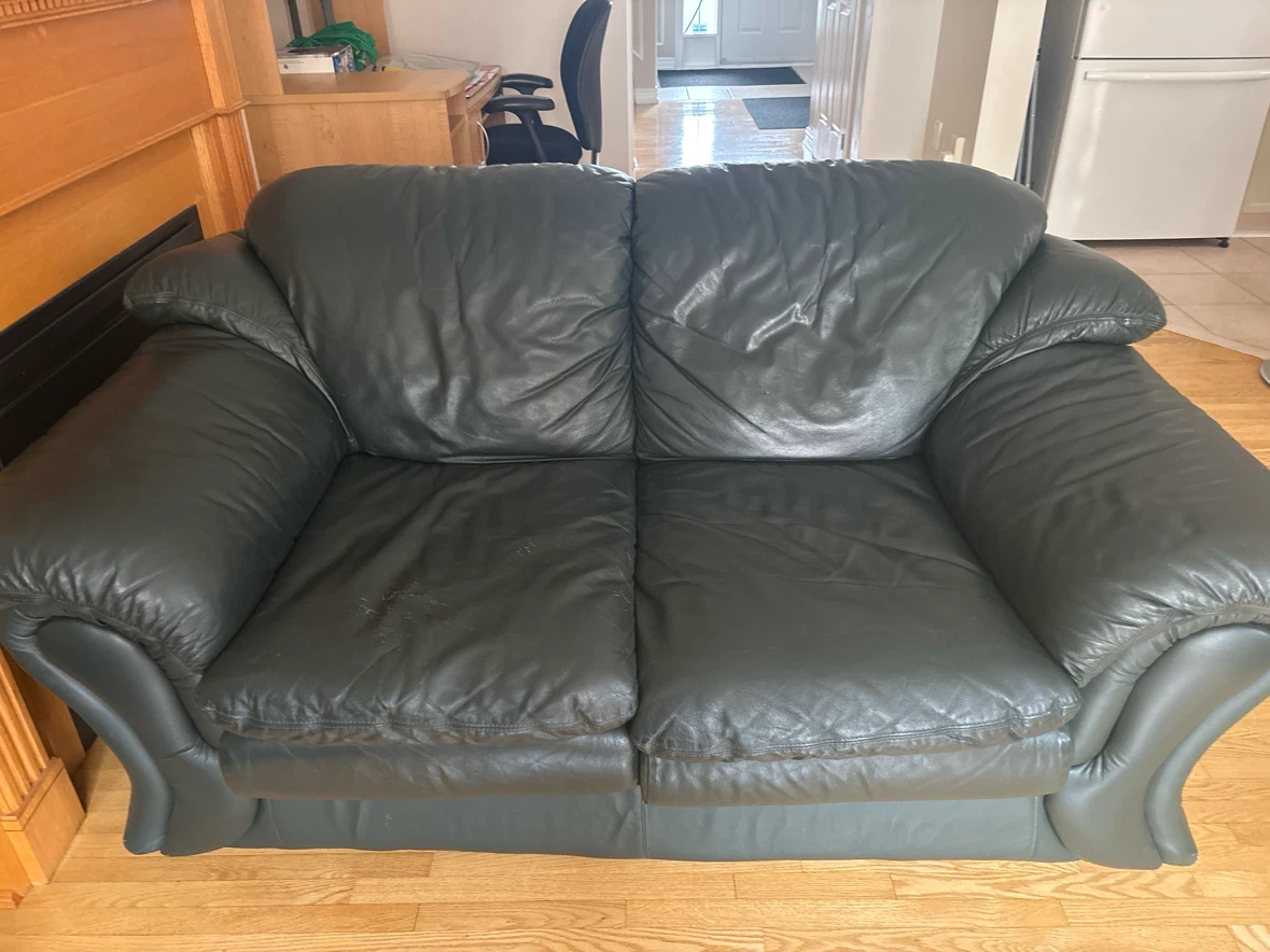 2 Dark Green Leather Loveseat - photo 2