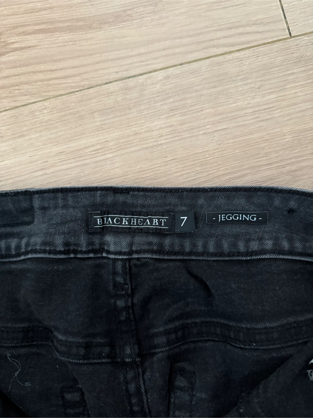Blackheart Jegging Jeans Size 7 (S) - photo 2