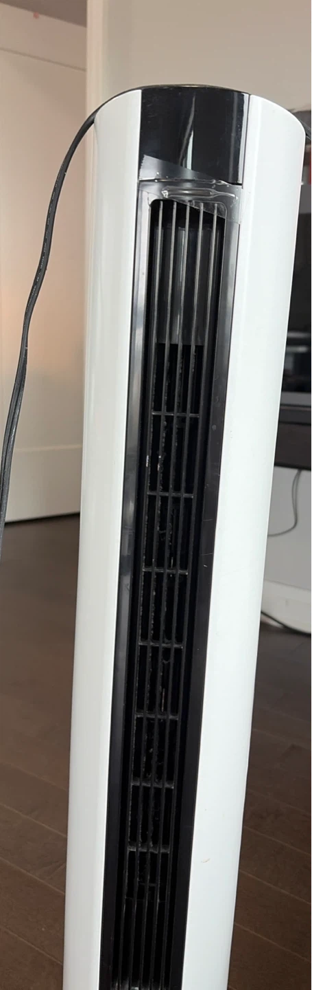 White Lasko Tower Fan - photo 2