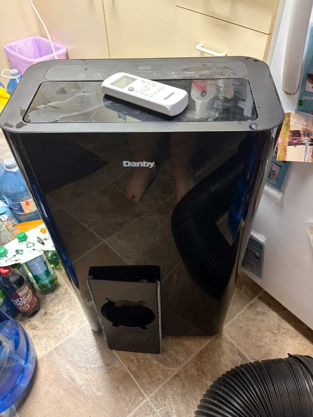 Portable air conditioner - photo 2