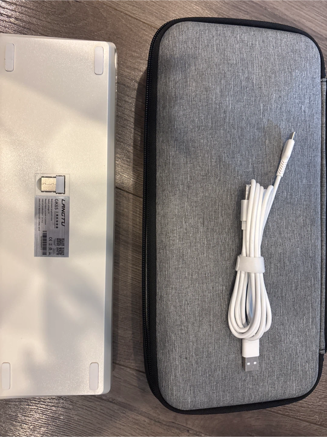 LANGTU Mechanical Keyboard with Case - photo 2