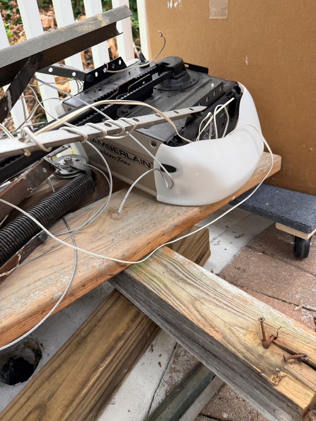 Chamberlain Whisper Drive Garage Door Opener Motor Unit - photo 3