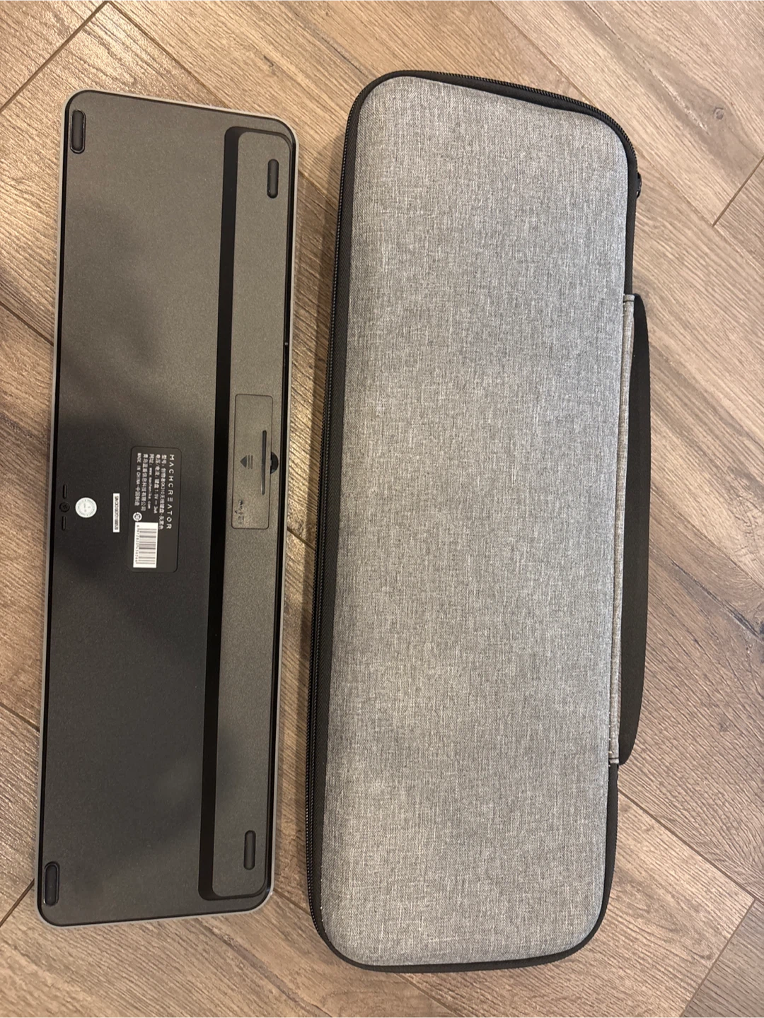 2x MACHCREATOR Keyboard with Case - photo 2