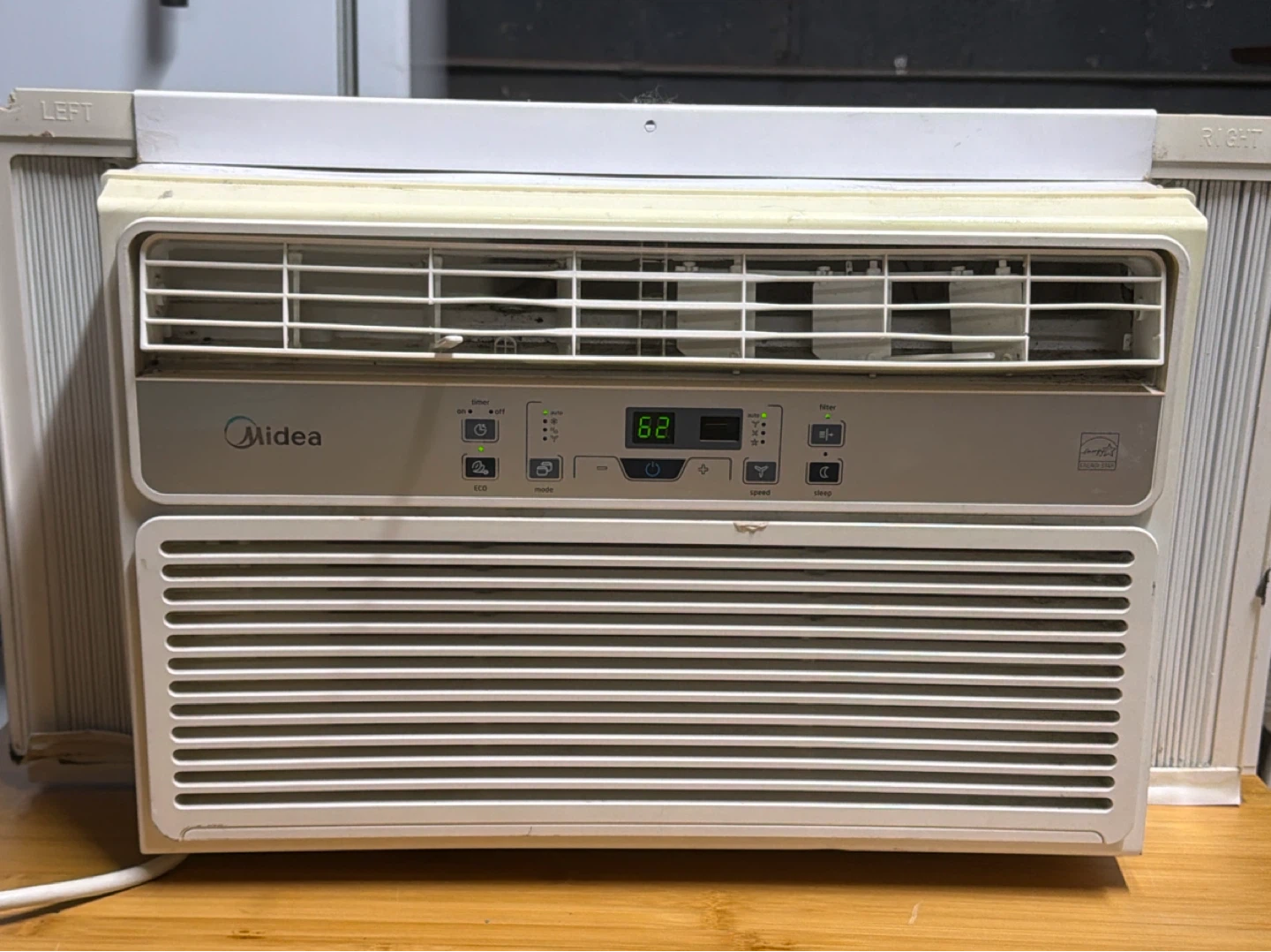 Midea Window Air Conditioner MAW06R1BWT