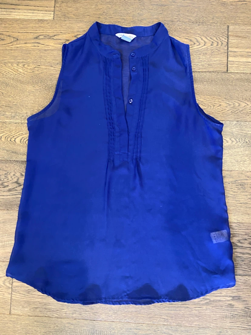 Liz Claiborne Blue Sheer Sleeveless Blouse M