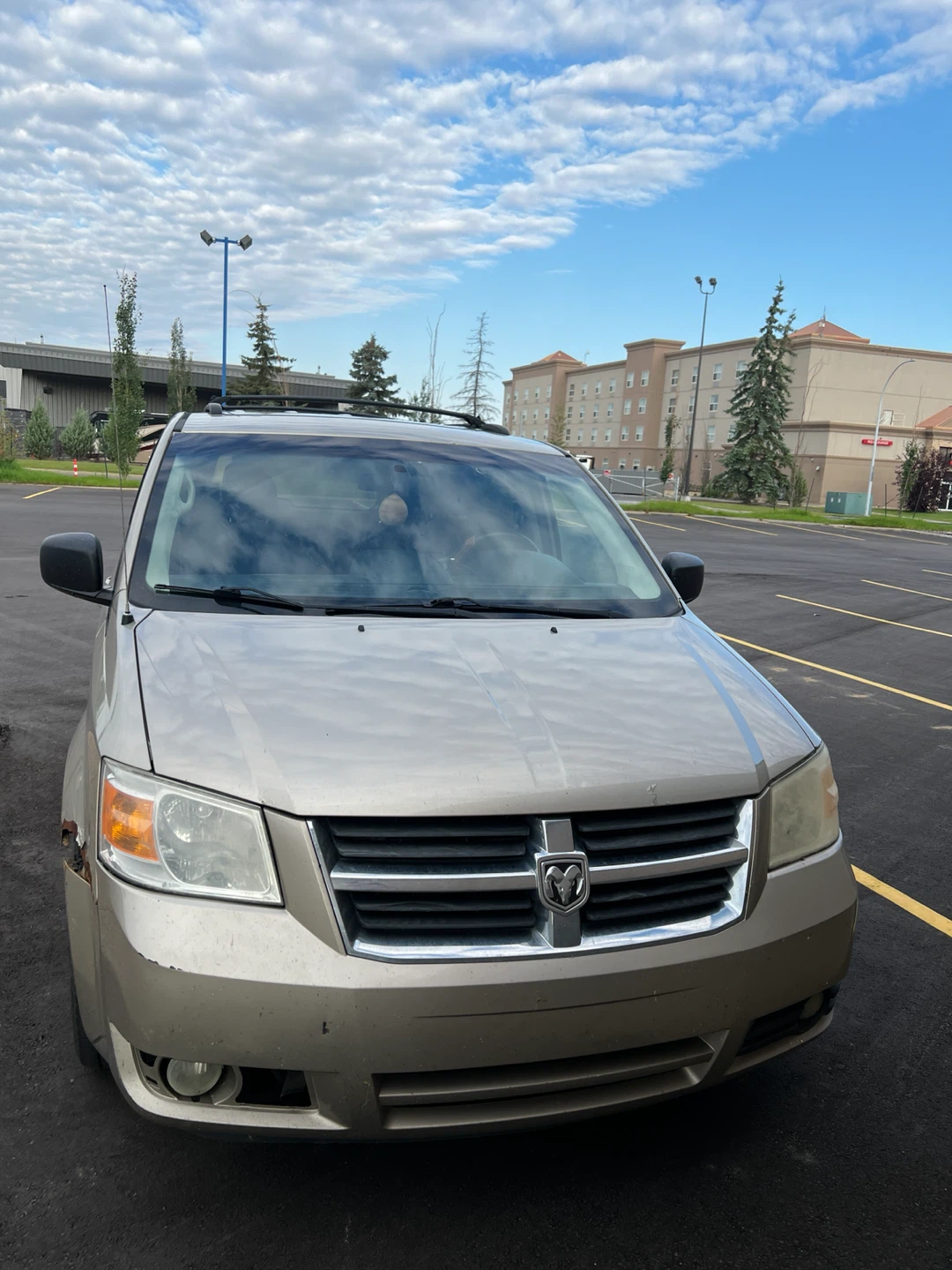2008 Dodge Grand Caravan SXT 3.8L – 190,100 km