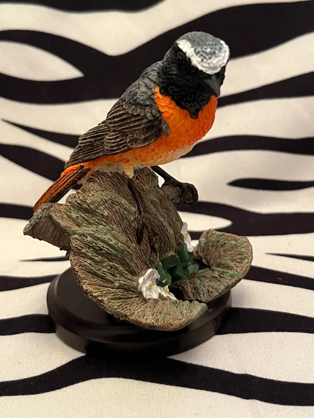 🐦   Decorative Resin Bird Figurines 🐦 - photo 5