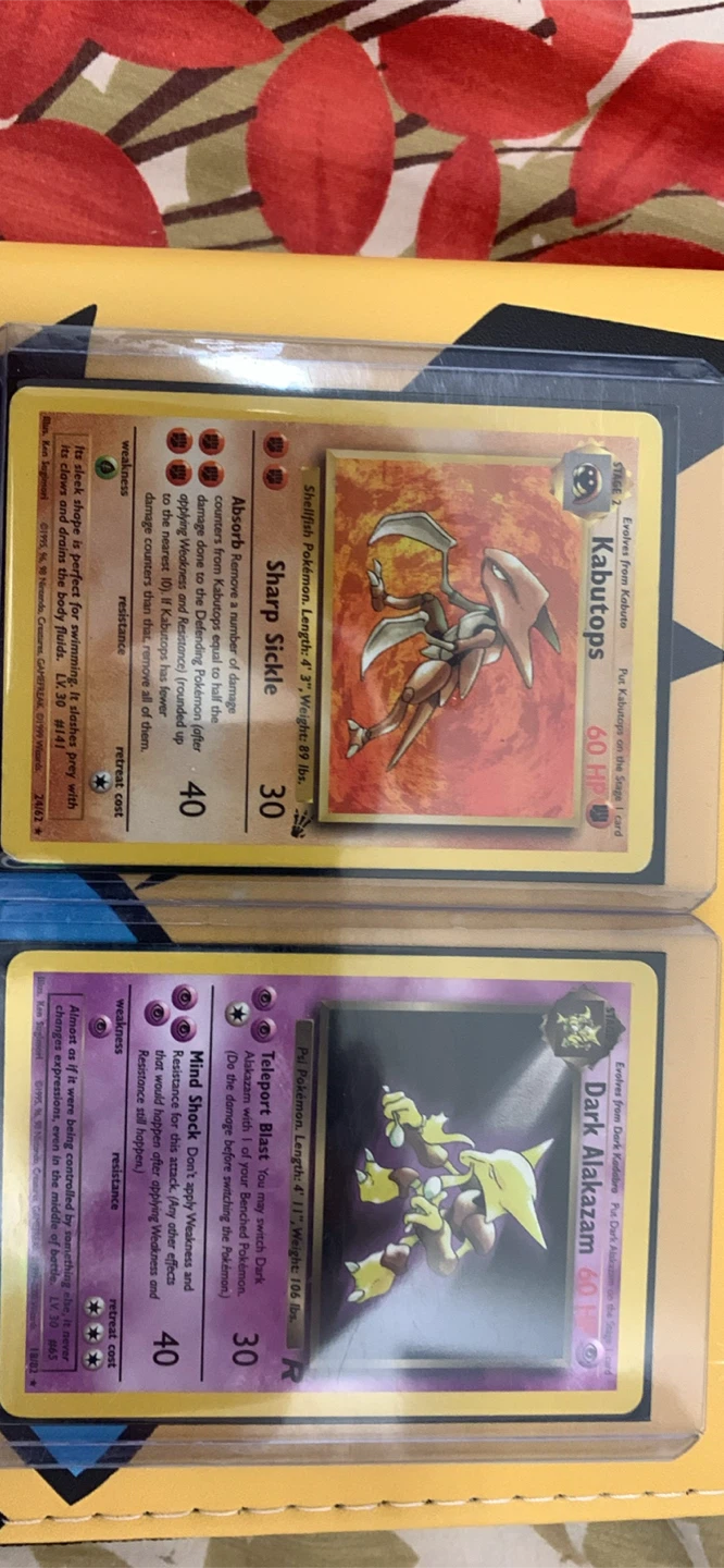 Pokémon Cards - Kabutops & Dark Alakazam non-holo - photo 2