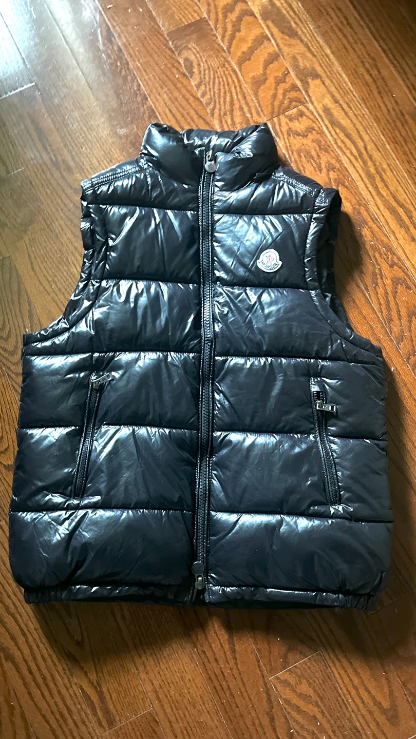 Moncler Puffer Vest - Black