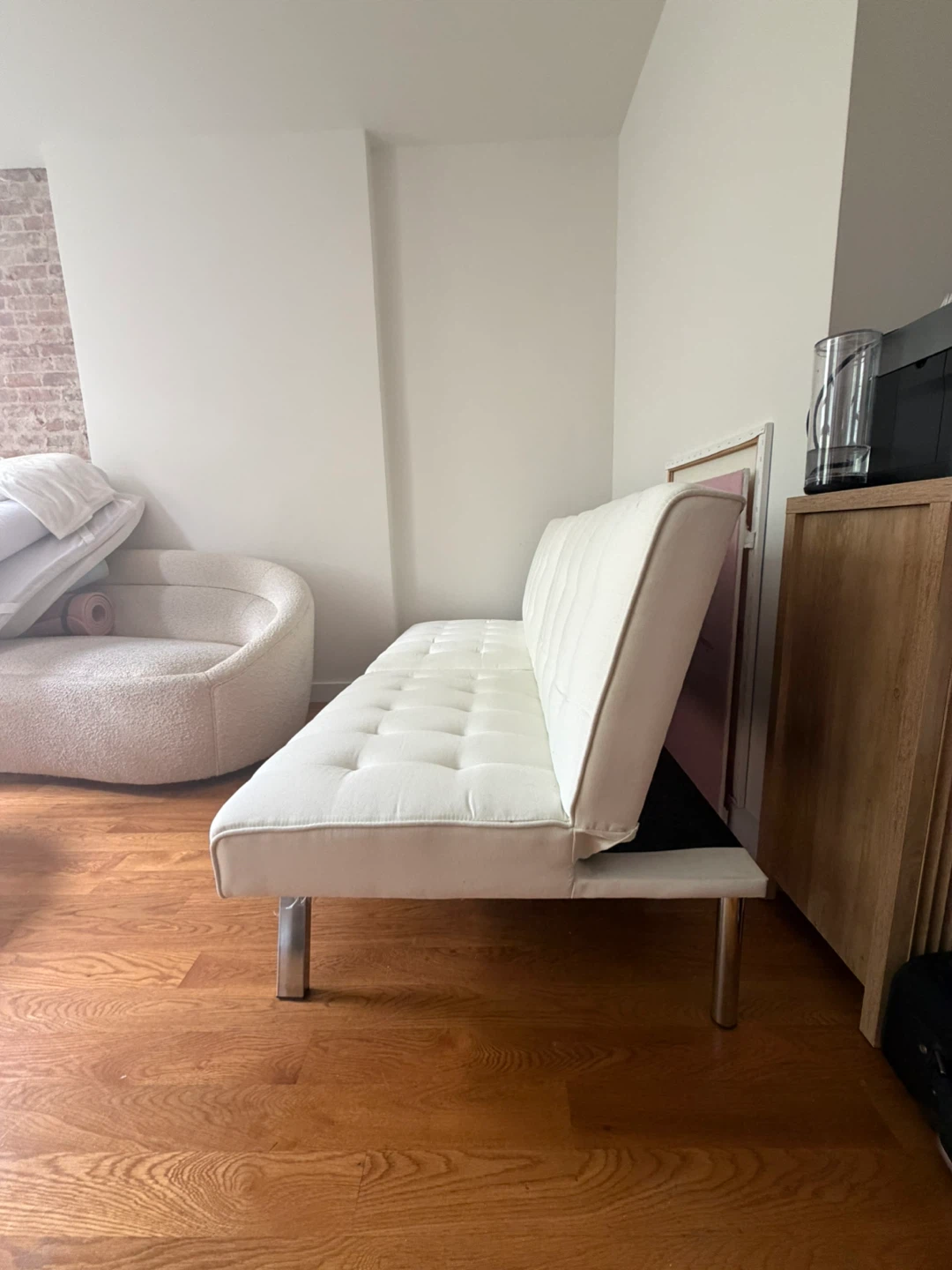 White Futon Sofa Bed - photo 2