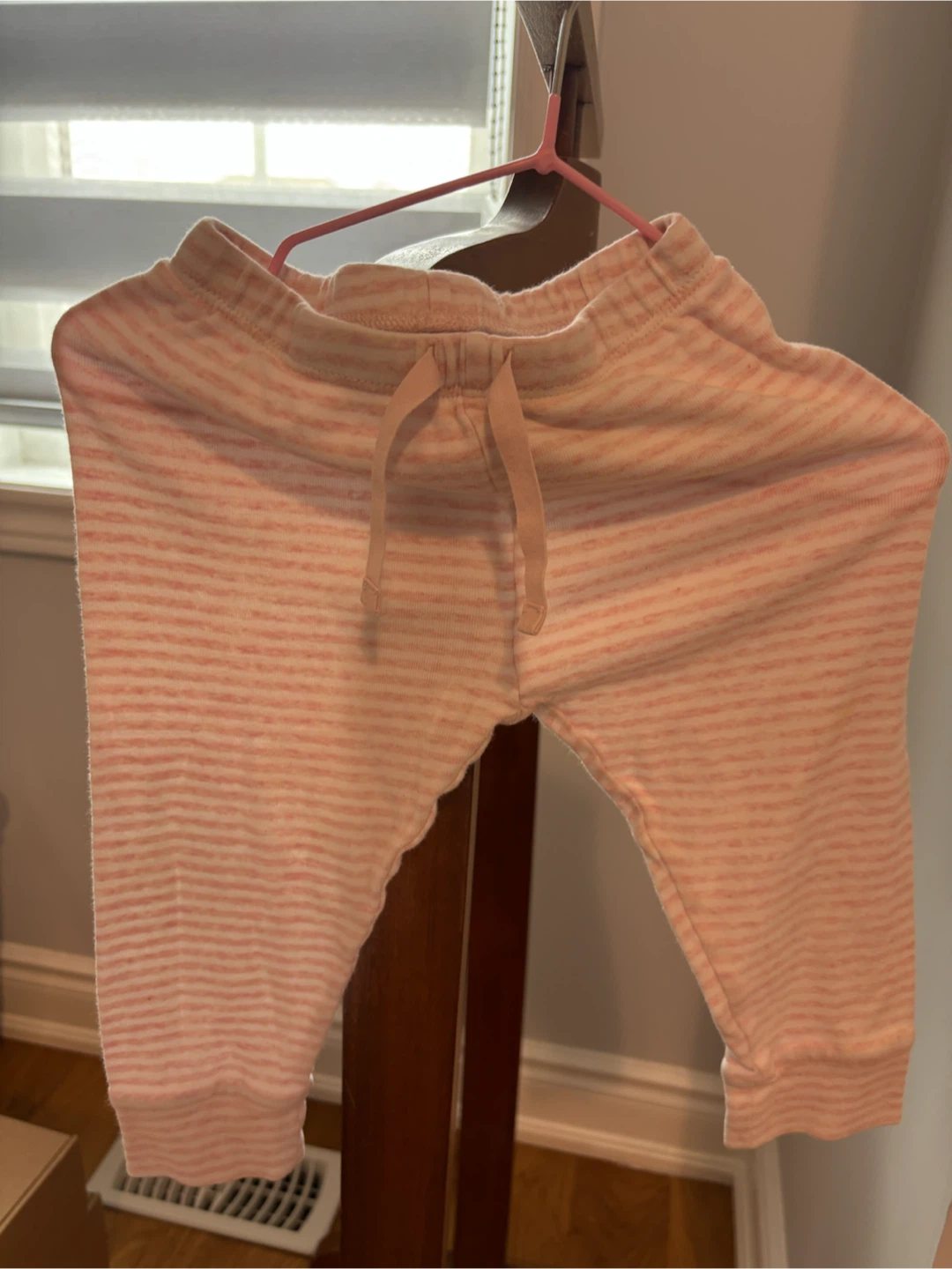 Gap Baby Pink Striped Onesie and Pants Set - photo 2