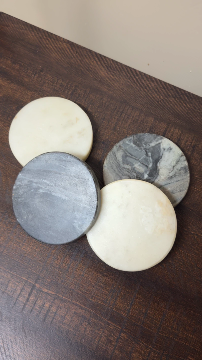 Set of 4 Round Marble Coasters - photo 3