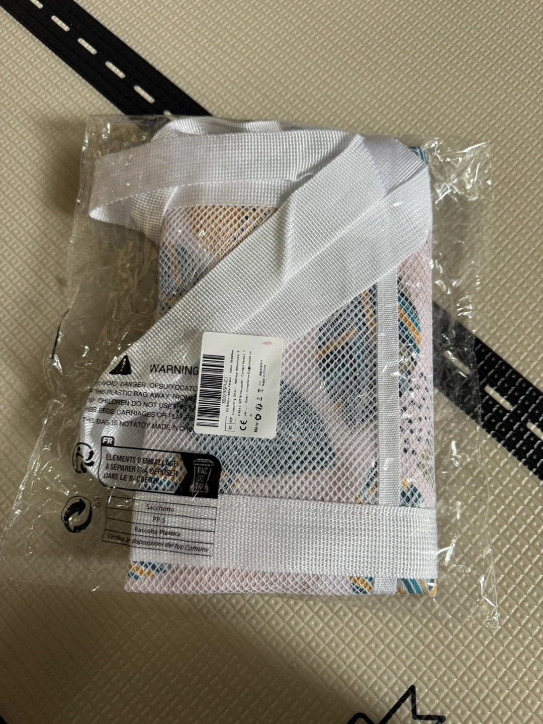 Leaf Print Tote Bag with Mesh Pockets - photo 4