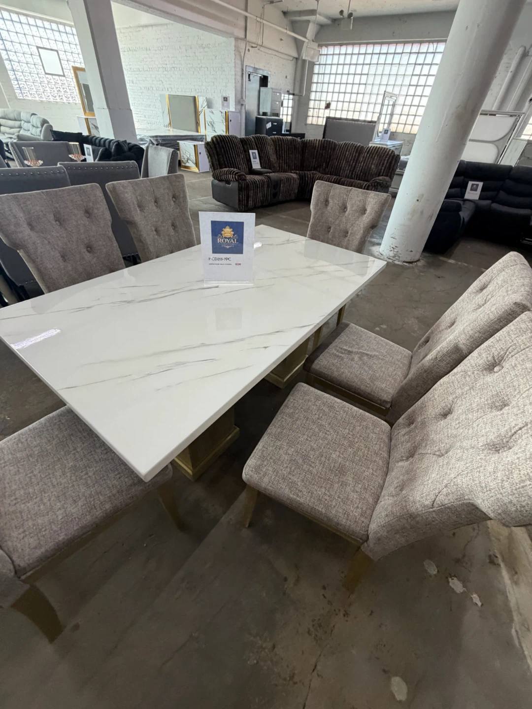 Marble table with 6 chairs - photo 2
