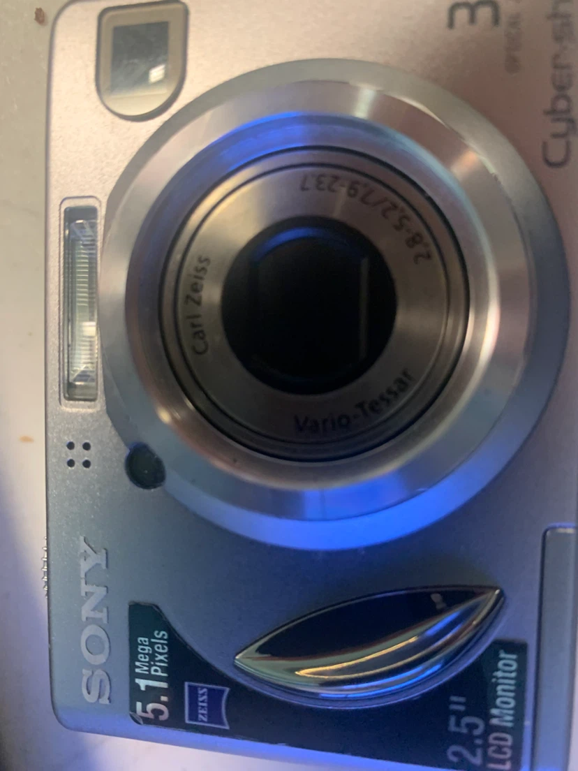 Sony Cyber-shot DSC-W5 Digital Still Camera - photo 4
