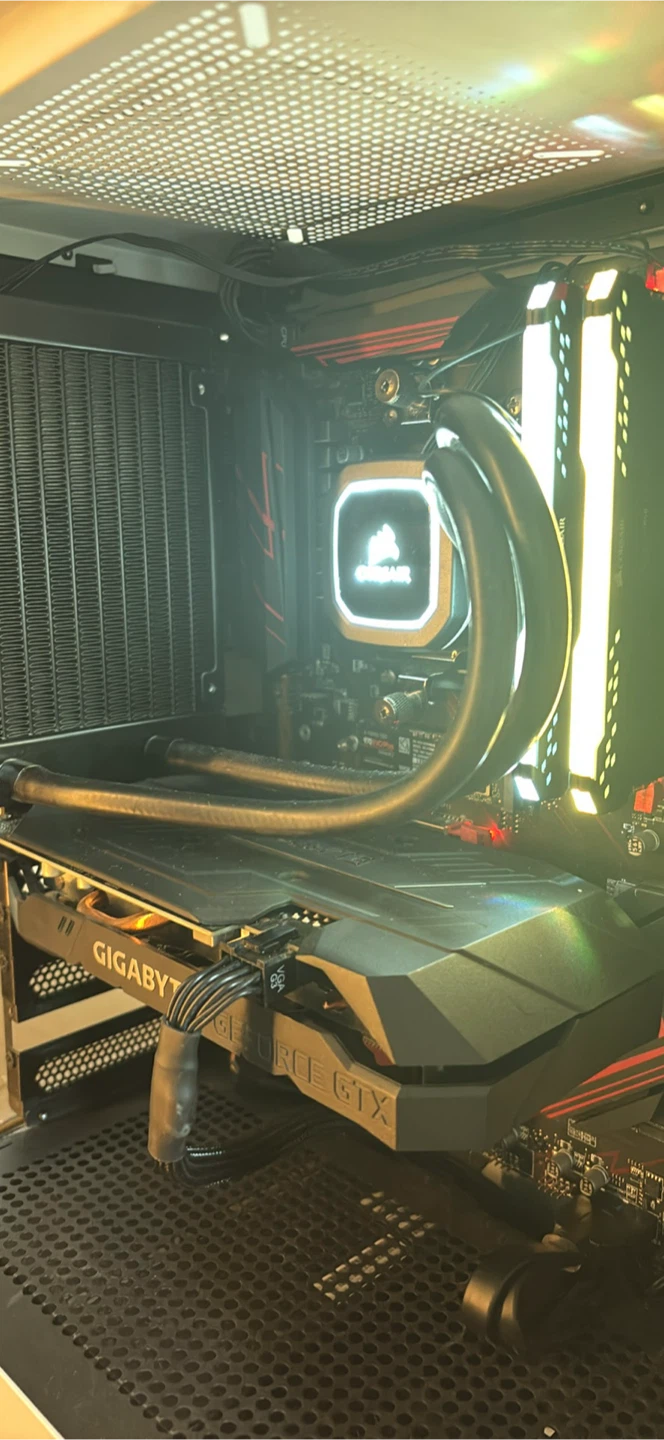 NZXT Liquid Cooled Gaming PC | Ryzen 5 2600X, GTX 1660 Super - photo 3