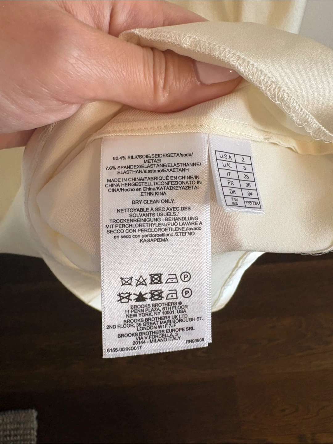Brand new with tags Brooks Brothers SILK Short Sleeve Blouse - photo 4
