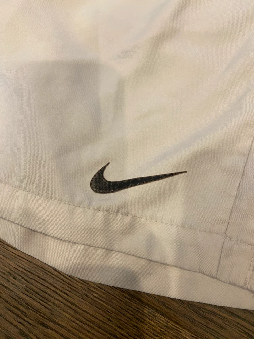 EUC: Boys Grey White Nike Athletic Shorts Size Youth M - photo 2