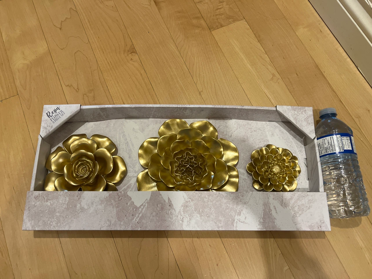 Resin Flower 3 Piece Set Wall Decor - photo 3