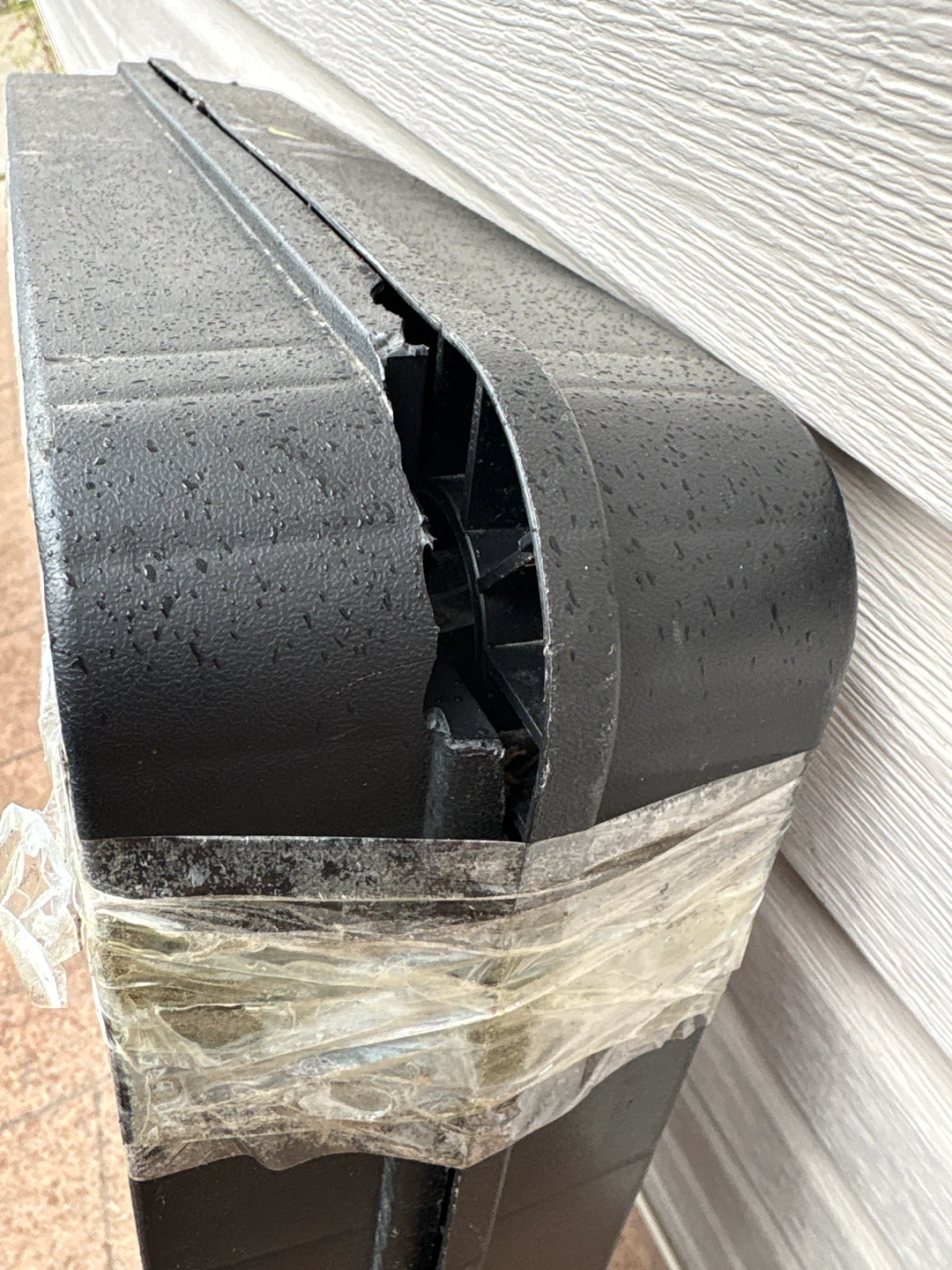Black Plastic Shelf - photo 2