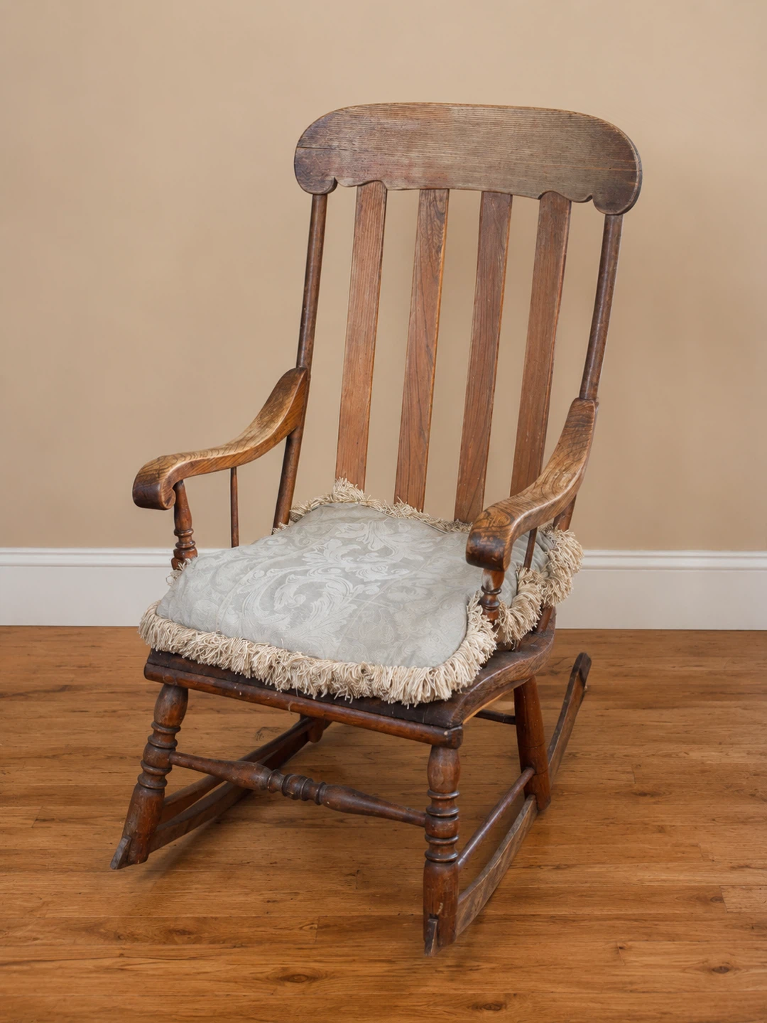 Vintage wooden rocking chair with seat cushion - photo 2