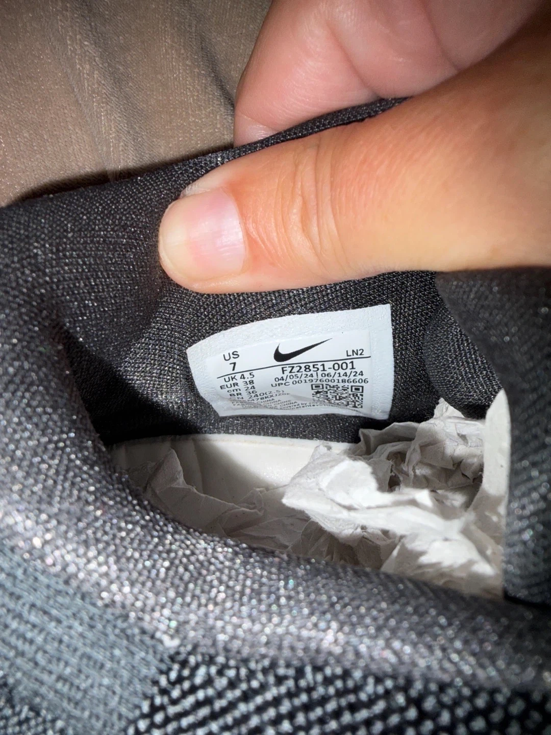 Nike GT Hustle Basketball Shoes size 7 - photo 5