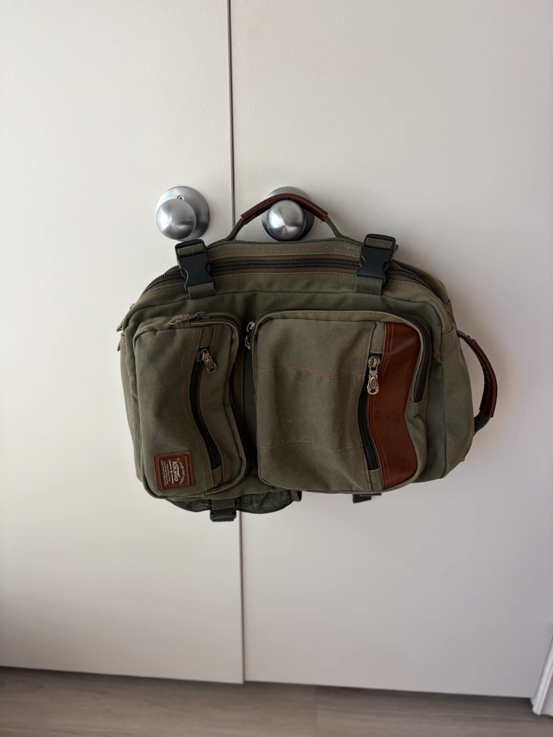 Kaukko Green Canvas Convertible Backpack - photo 4