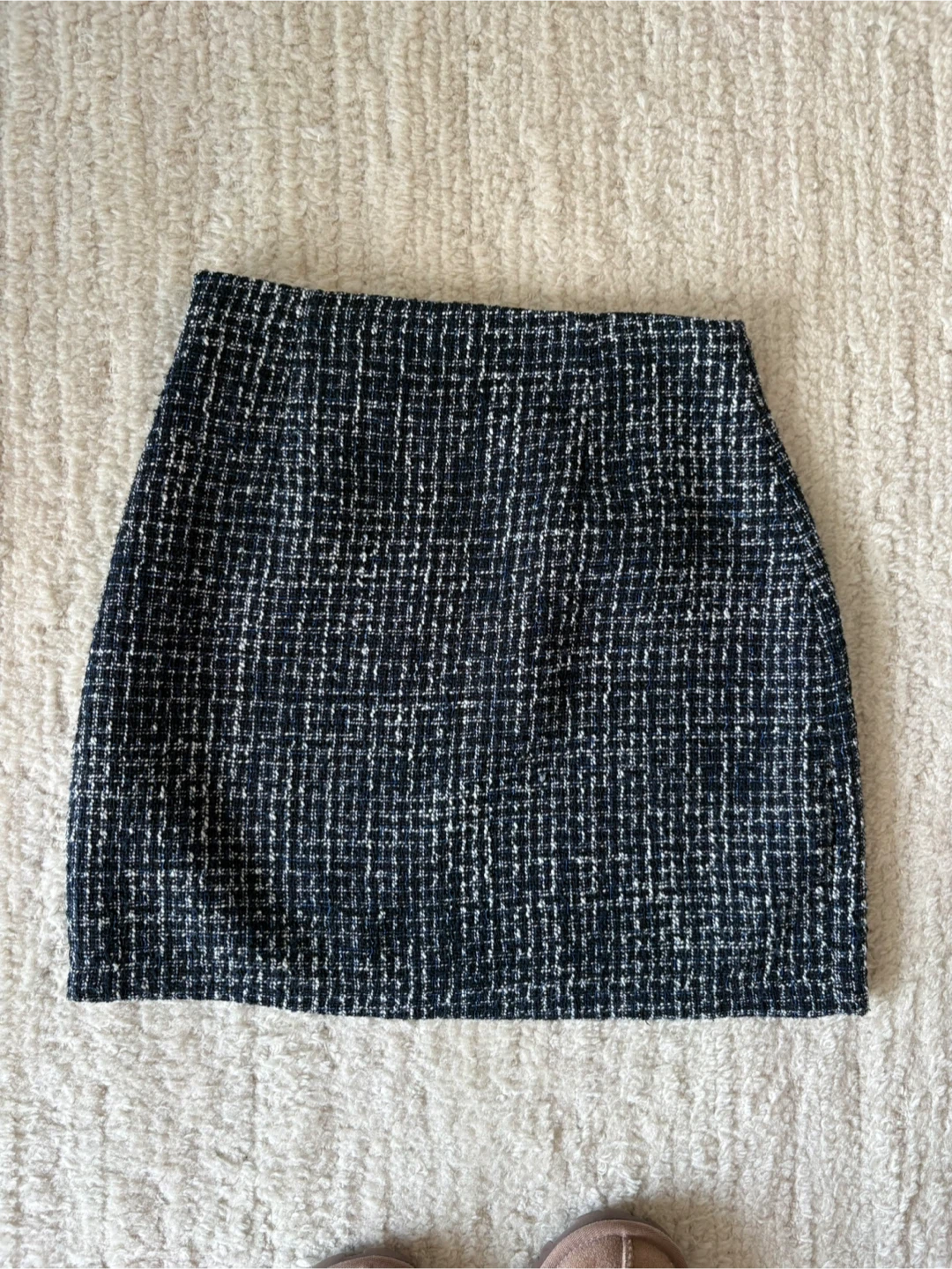 Aritzia Babaton Navy Tweed Mini Skirt - size 0 - photo 2