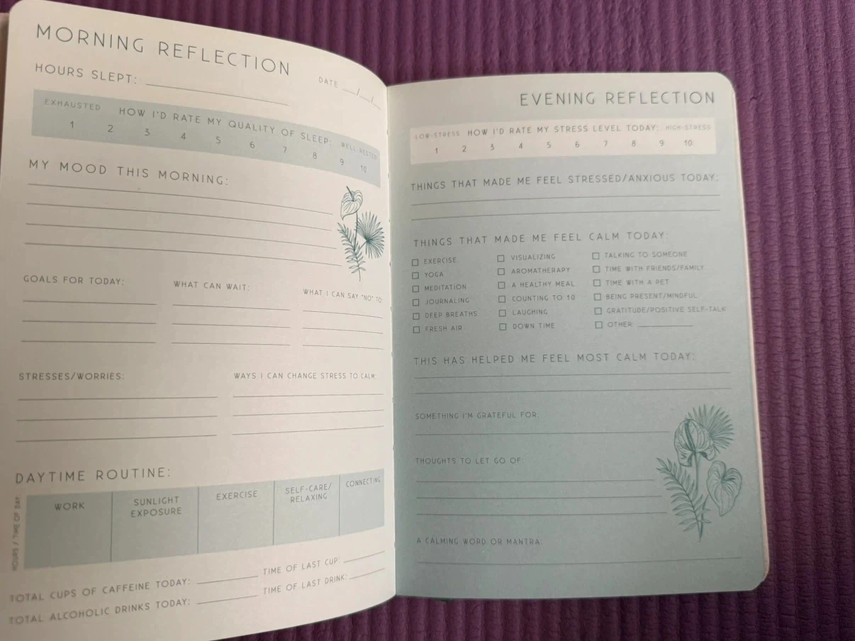 NEW✨Calm A Day and Night Reflection Journal - photo 3