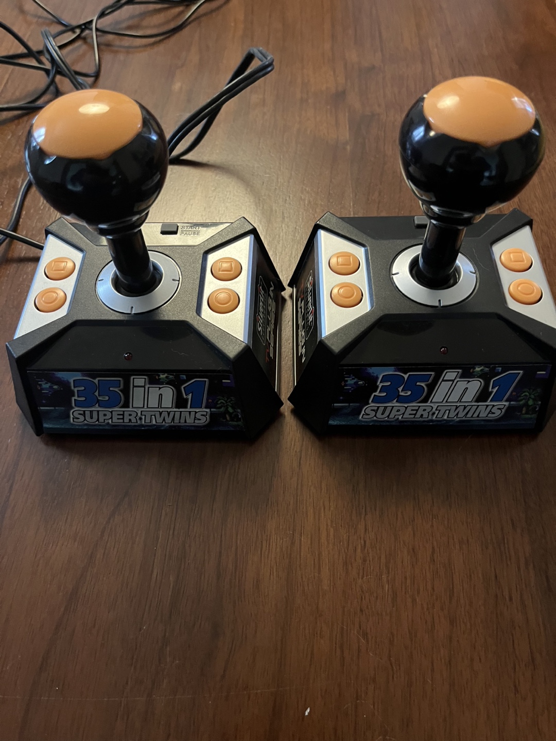 Retro Gaming Controllers Bundle - photo 4
