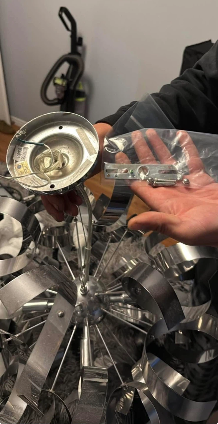 Modern Swirl Chandelier - photo 2