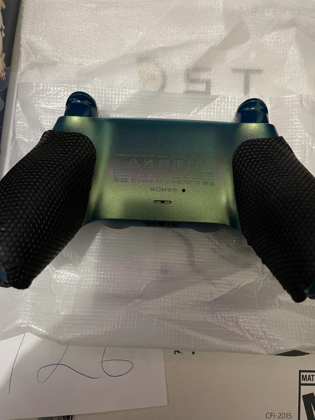 Brand New PS5 Dualsense Chroma Green with Grips - photo 2