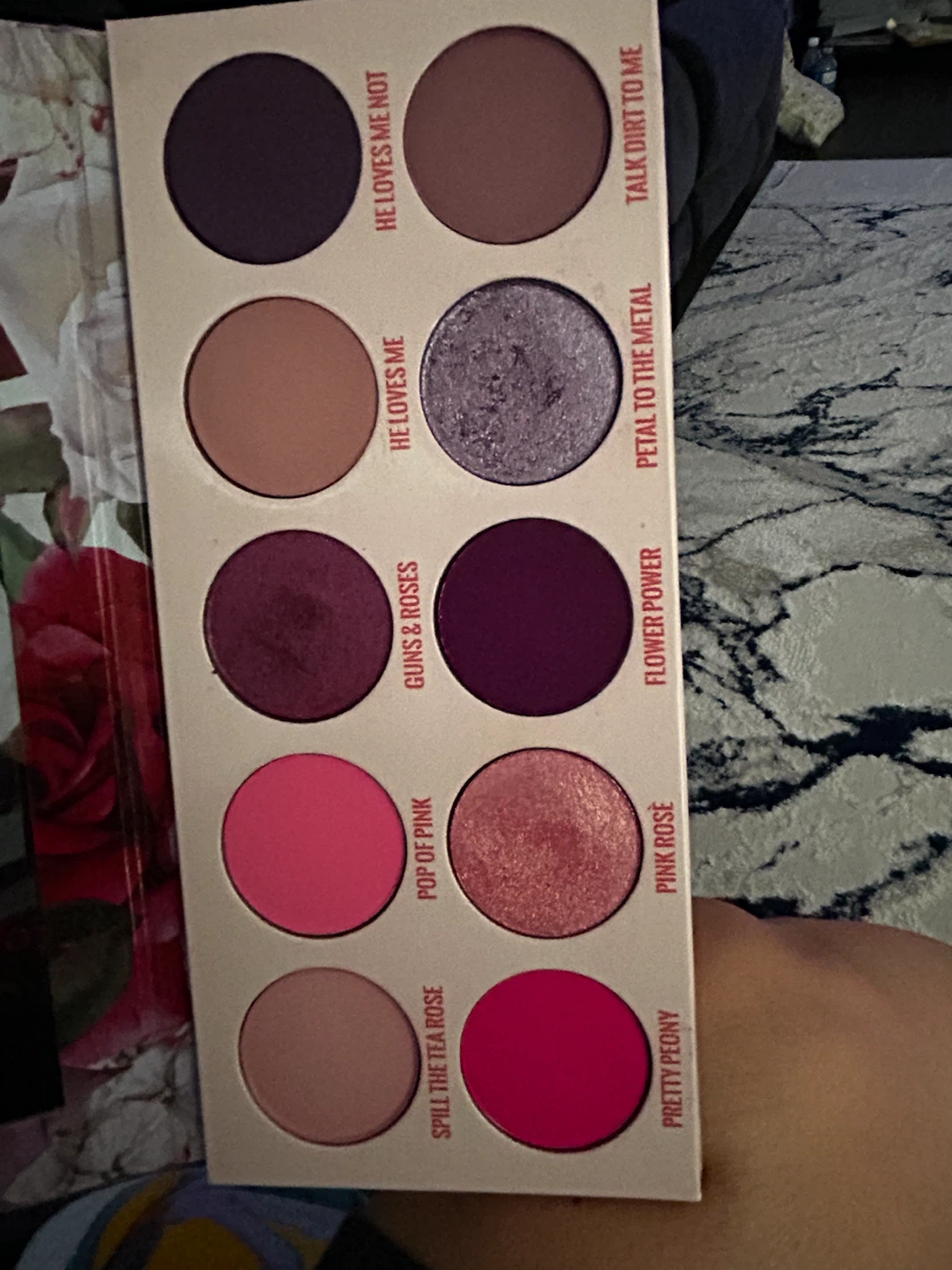 Give Me Glow Vivid Rose Eyeshadow Palette - photo 4