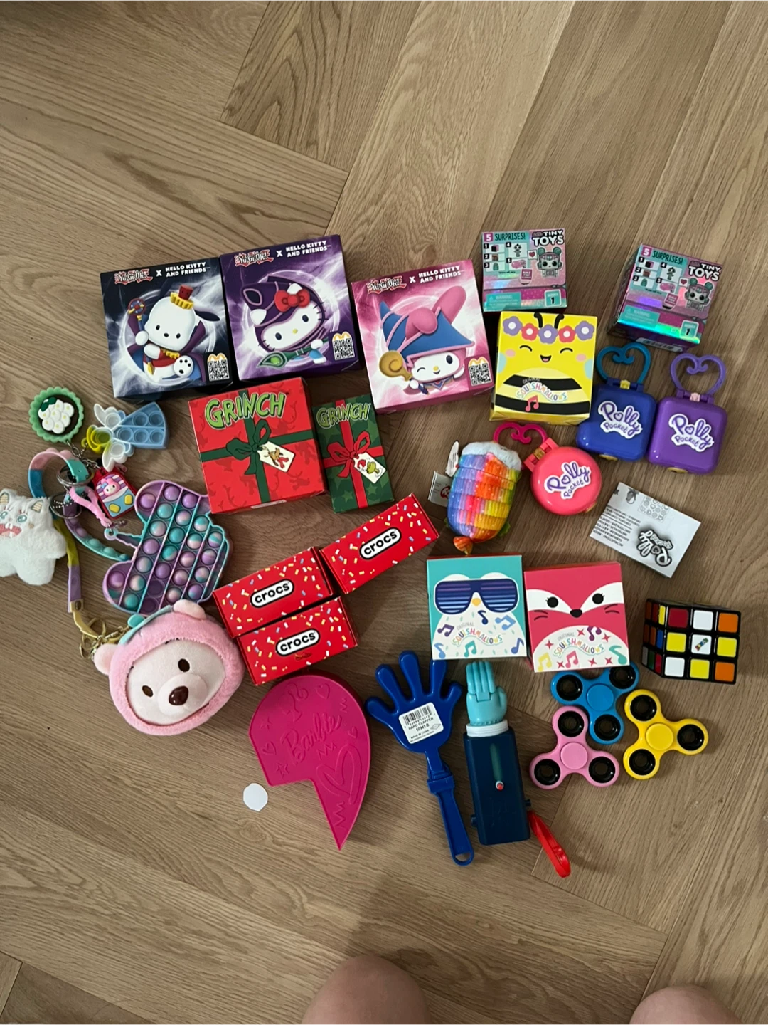 ALL OF THIS for $5!! Assorted Fidget Toys and Collectibles - photo 3