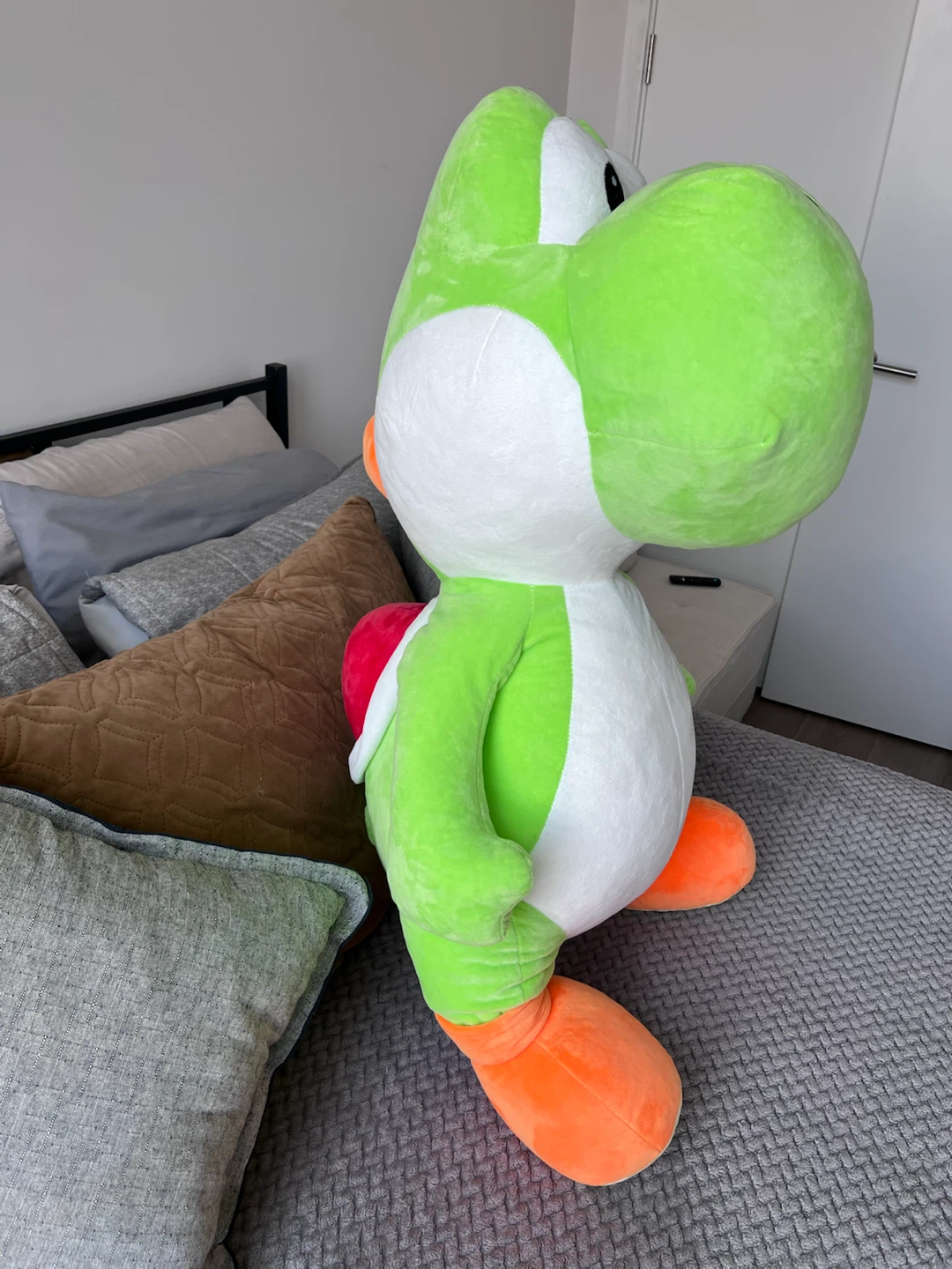 Nintendo Super Mario Yoshi Plush - photo 3