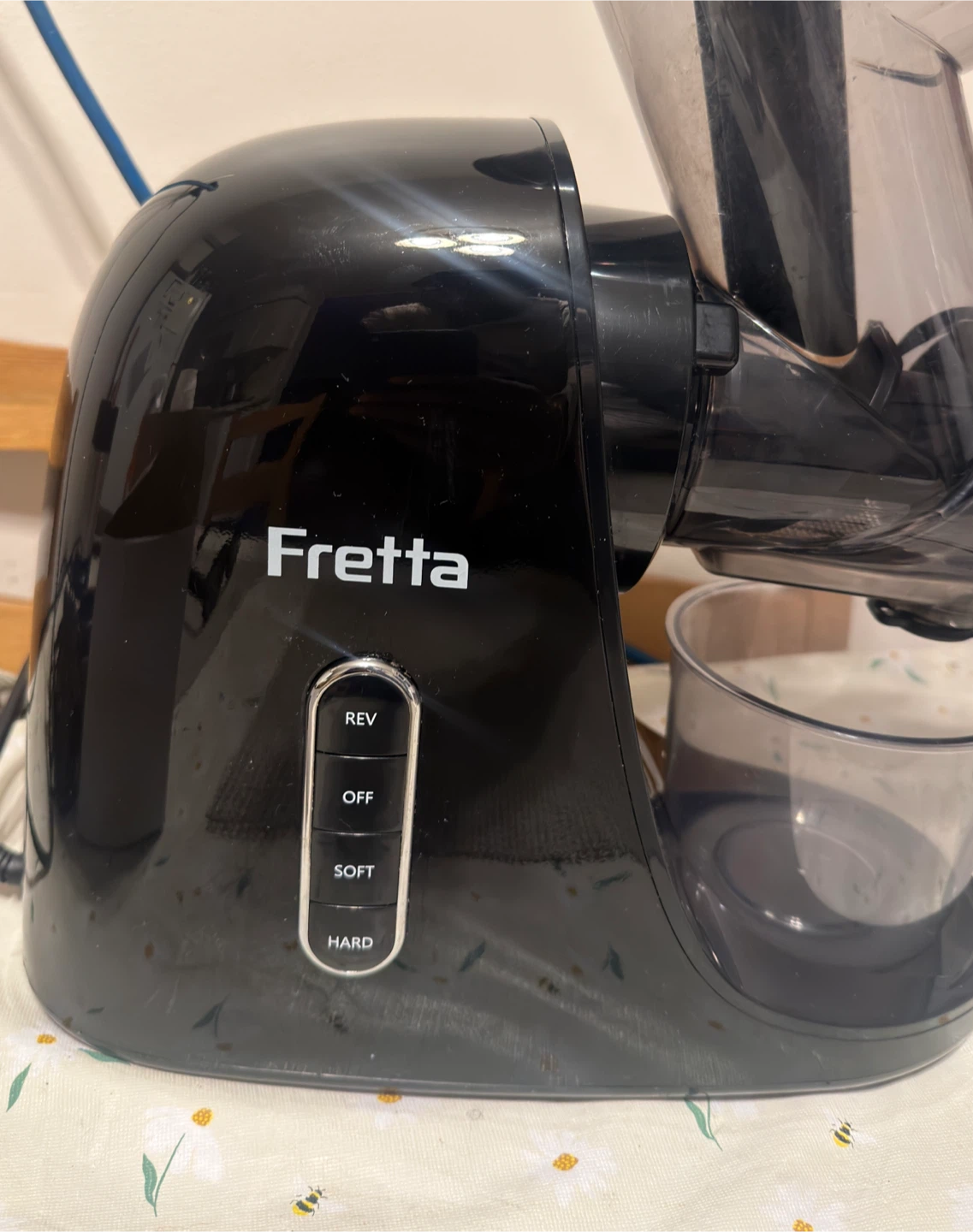 Fretta JC01 Pro Max Fruit & Vegetable Juicer - photo 4