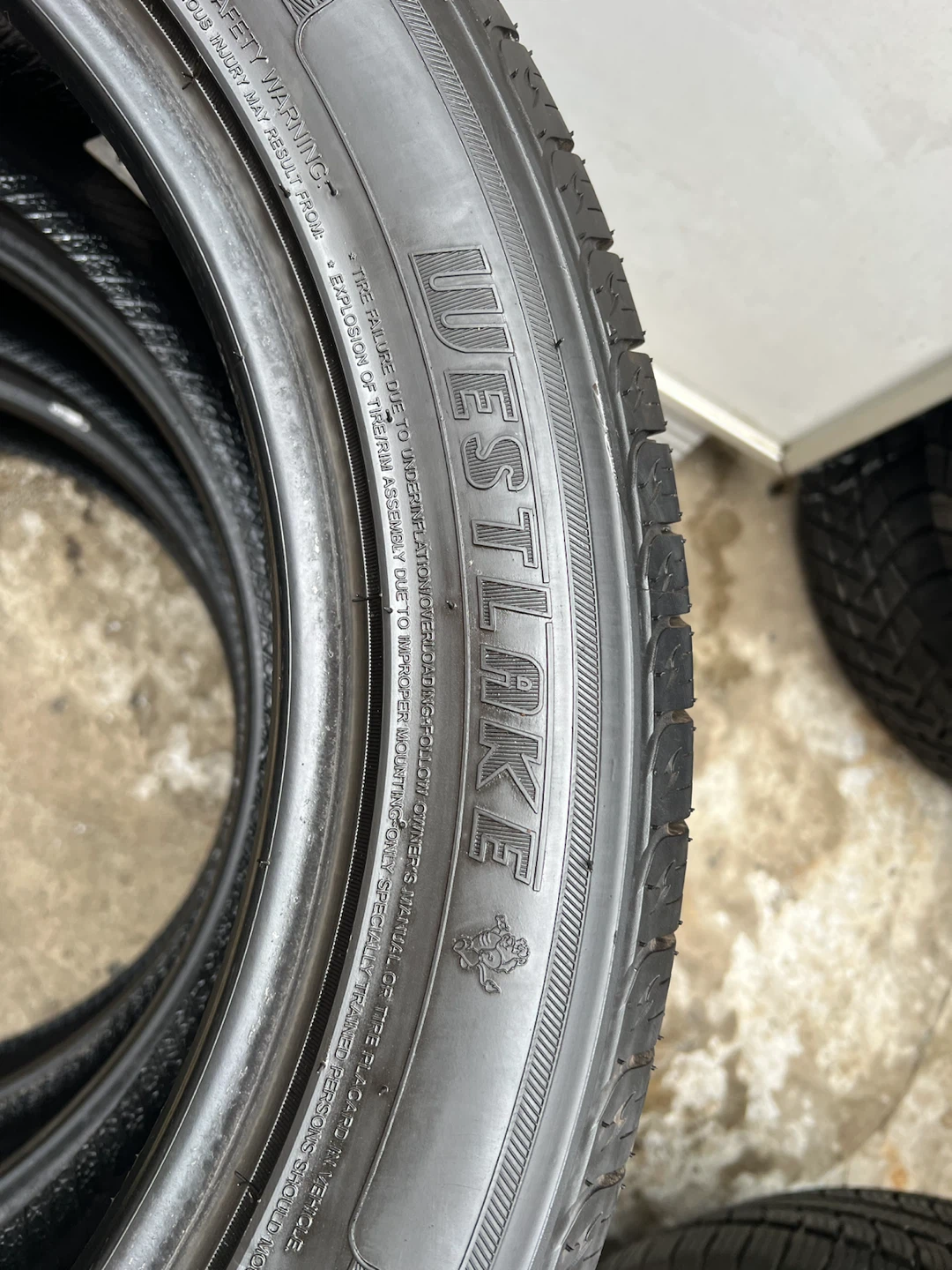Westlake SU318 H/T 235/55R20 All Season Tires - photo 2