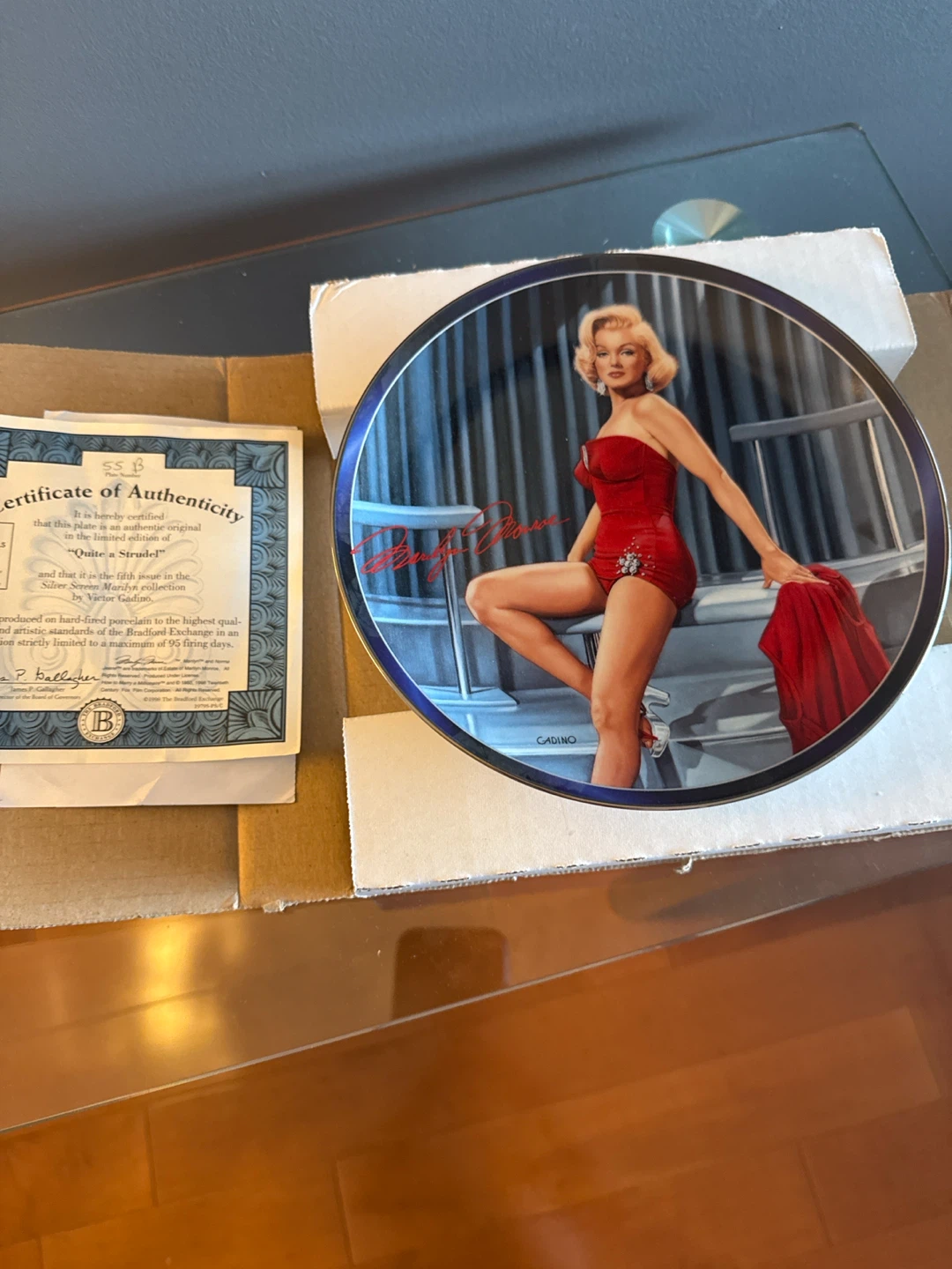 Bradford Exchange Marilyn Monroe Quite a Strudel Plate