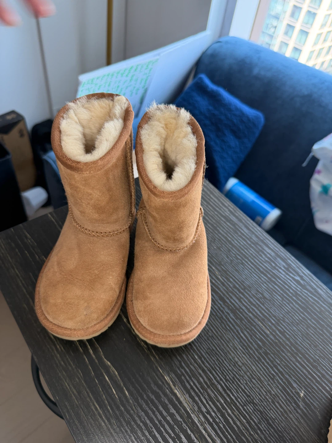 UGG Classic II — Toddler Size 8 + Box - photo 4