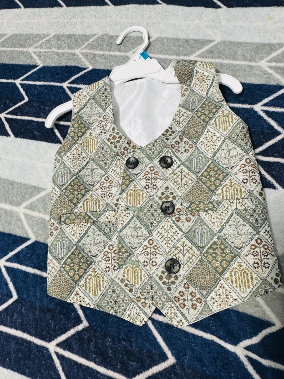 Baby boy 3 piece formal suit - photo 2