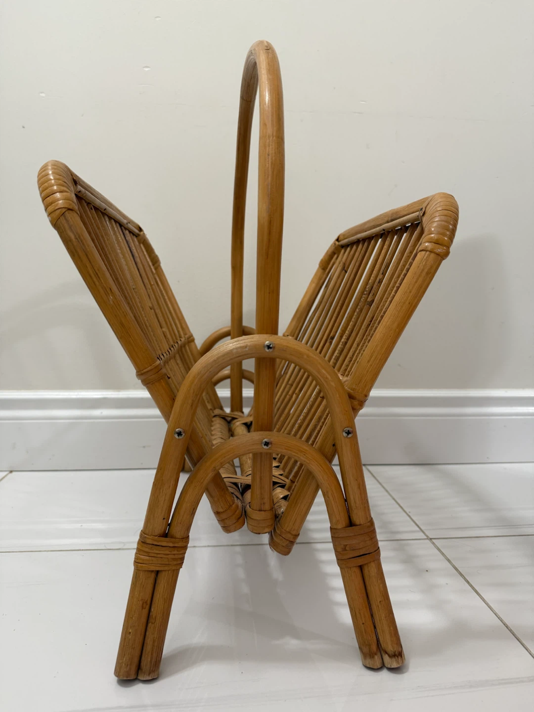 Vintage bamboo and rattan magazine rack - photo 3