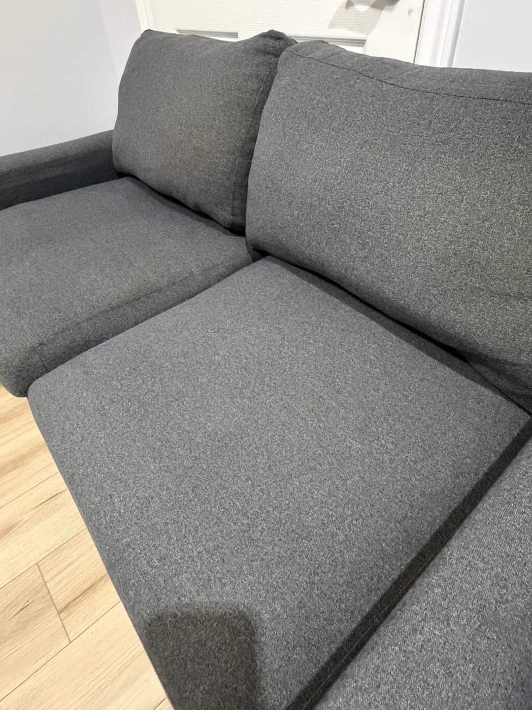 Grey 2 seater loveseat sofa - photo 2