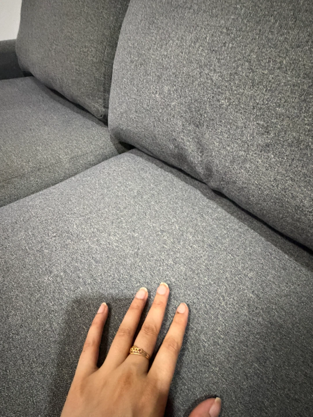 Grey 2 seater loveseat sofa - photo 5