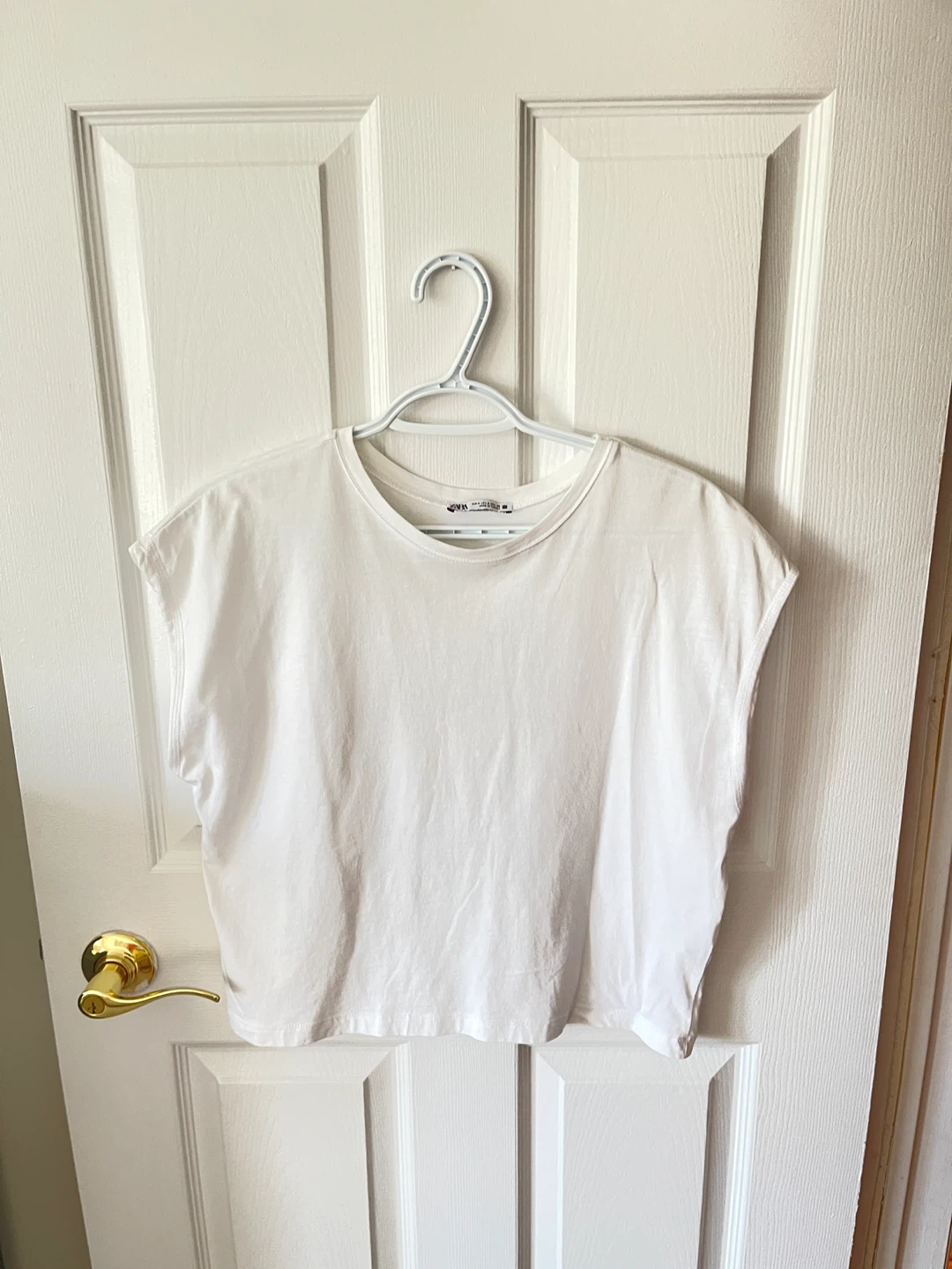 Zara white cap sleeve t-shirt size small