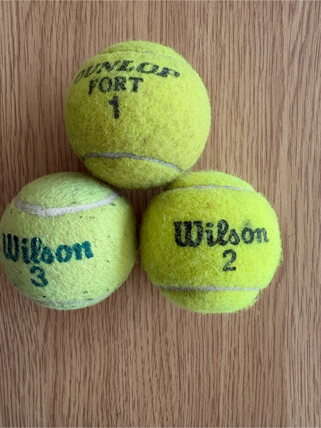 Set of 3 Tennis Balls