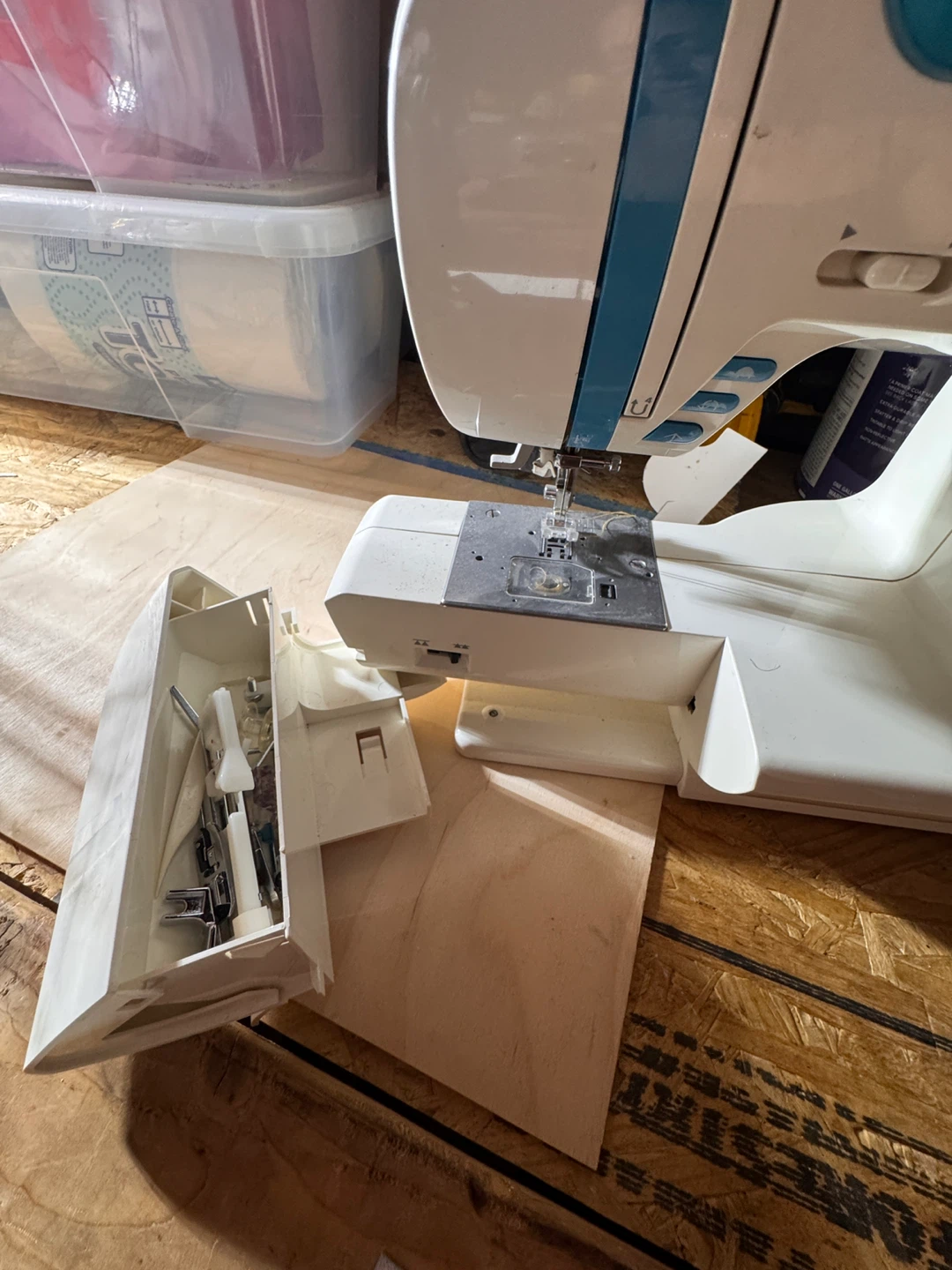 Sewing machine - photo 5