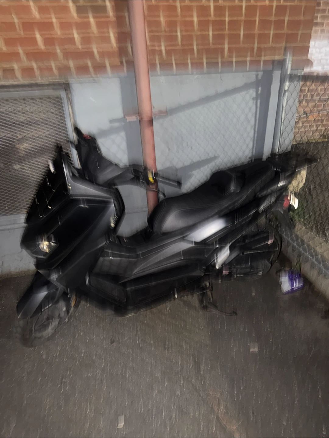 200CC QMAX FLYWINGB - photo 2