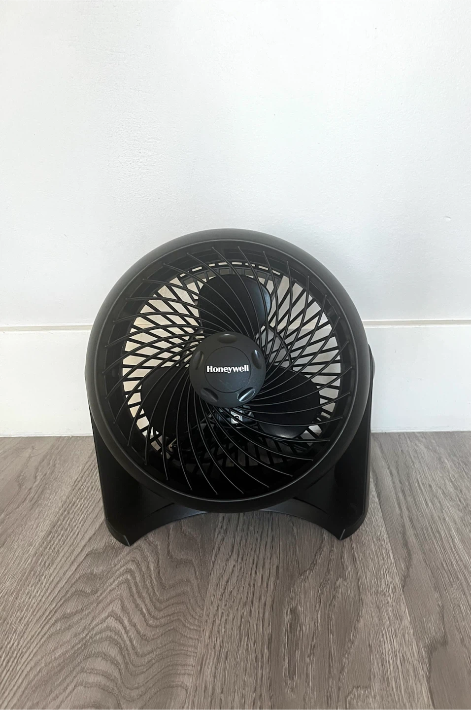 Honeywell TurboForce Power Air Circulator - photo 3
