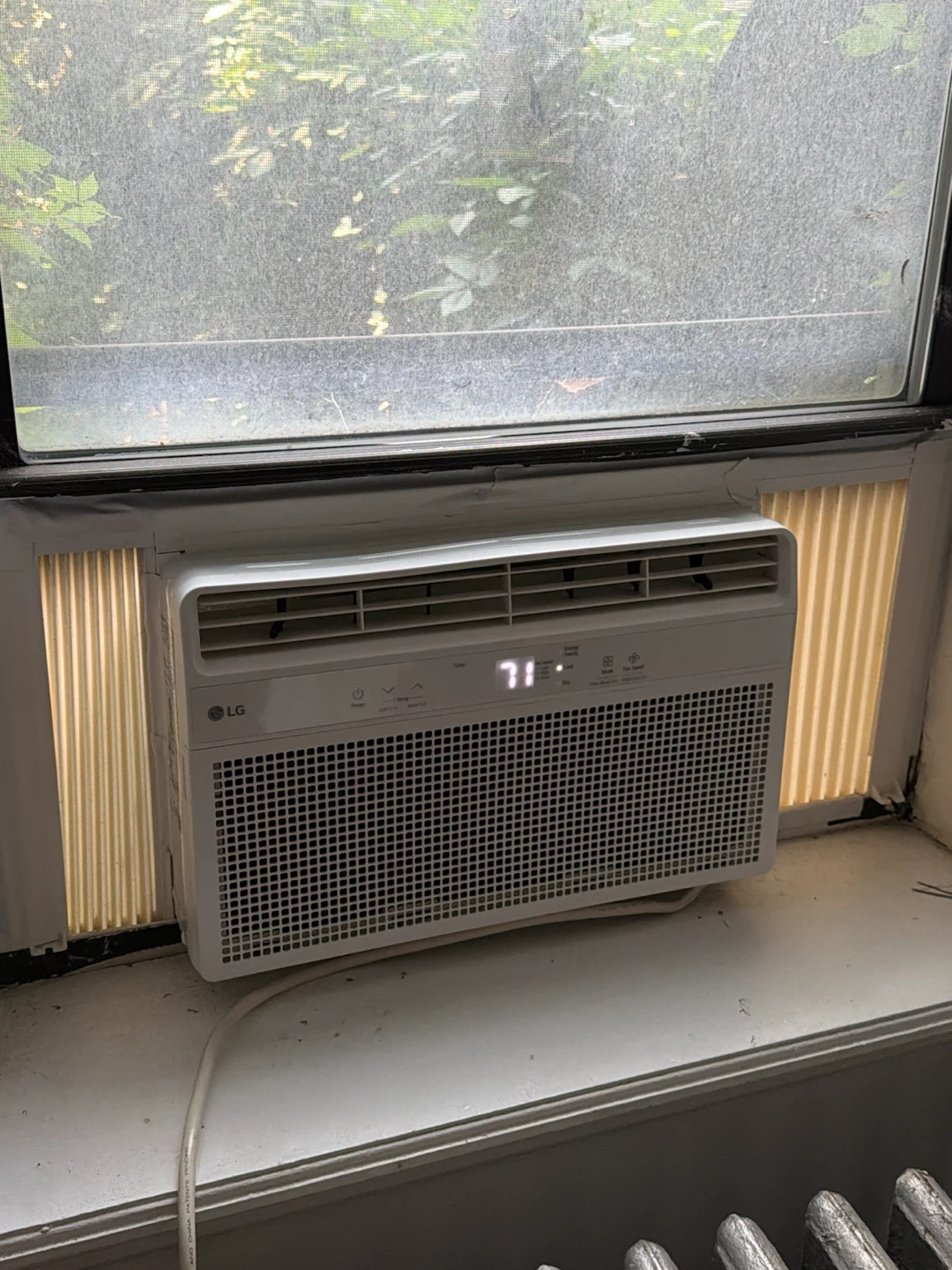 LG Window Air Conditioner